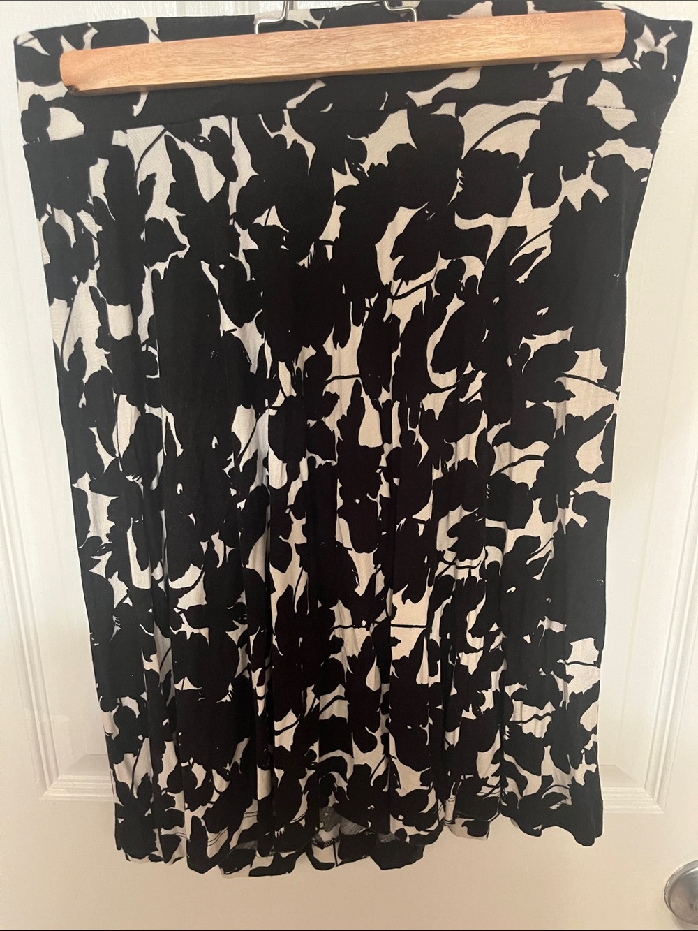 LOFT Black and White Abstract Floral Midi Skirt
